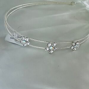 Elegant 3 Flower Crystal & Silver Rhinestone Headband NWT